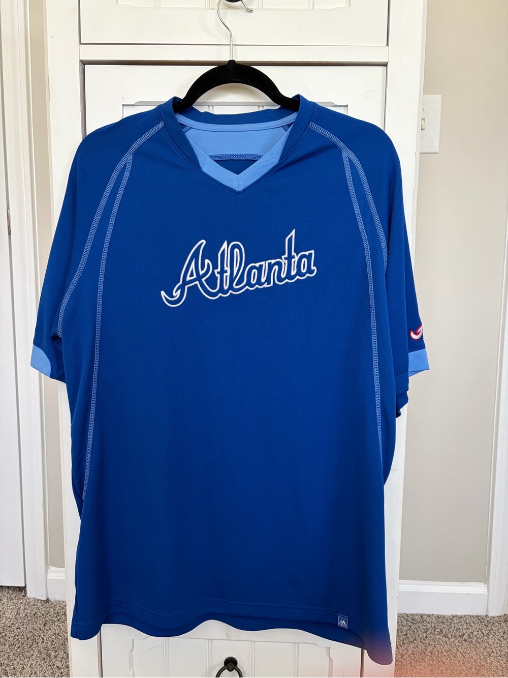 Atlanta Braves Men's Blue Short-Sleeve Performance Shirt